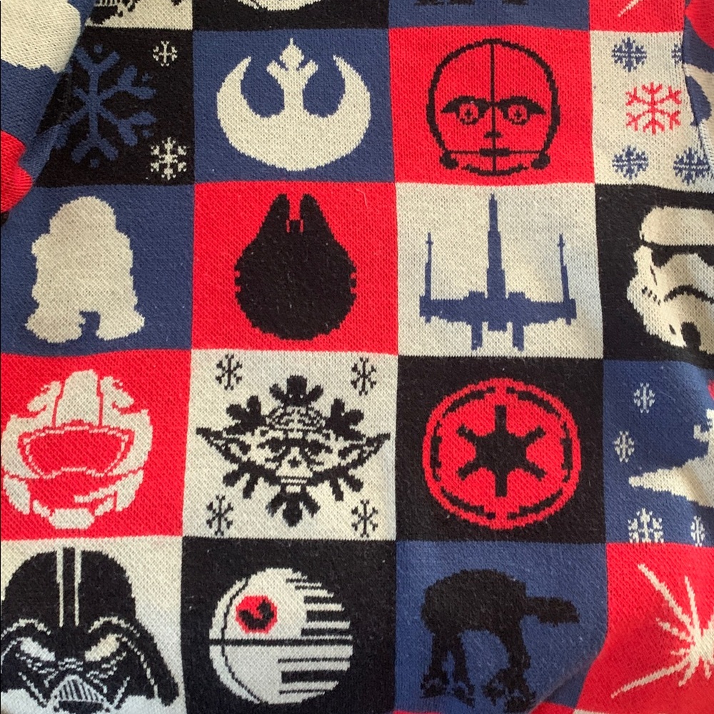 Star Wars Men’s Crewneck Sweater Size S Graphic Pullover Casual Cozy Top - Picture 6 of 6